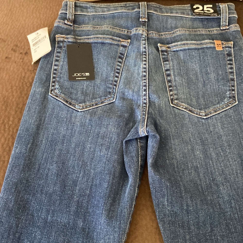 Joe’s jeans size 25, high-rise skinny ankle, Michelle. Never worn tag attached